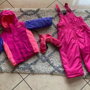 Bundle of toddler girl snow wear 3T